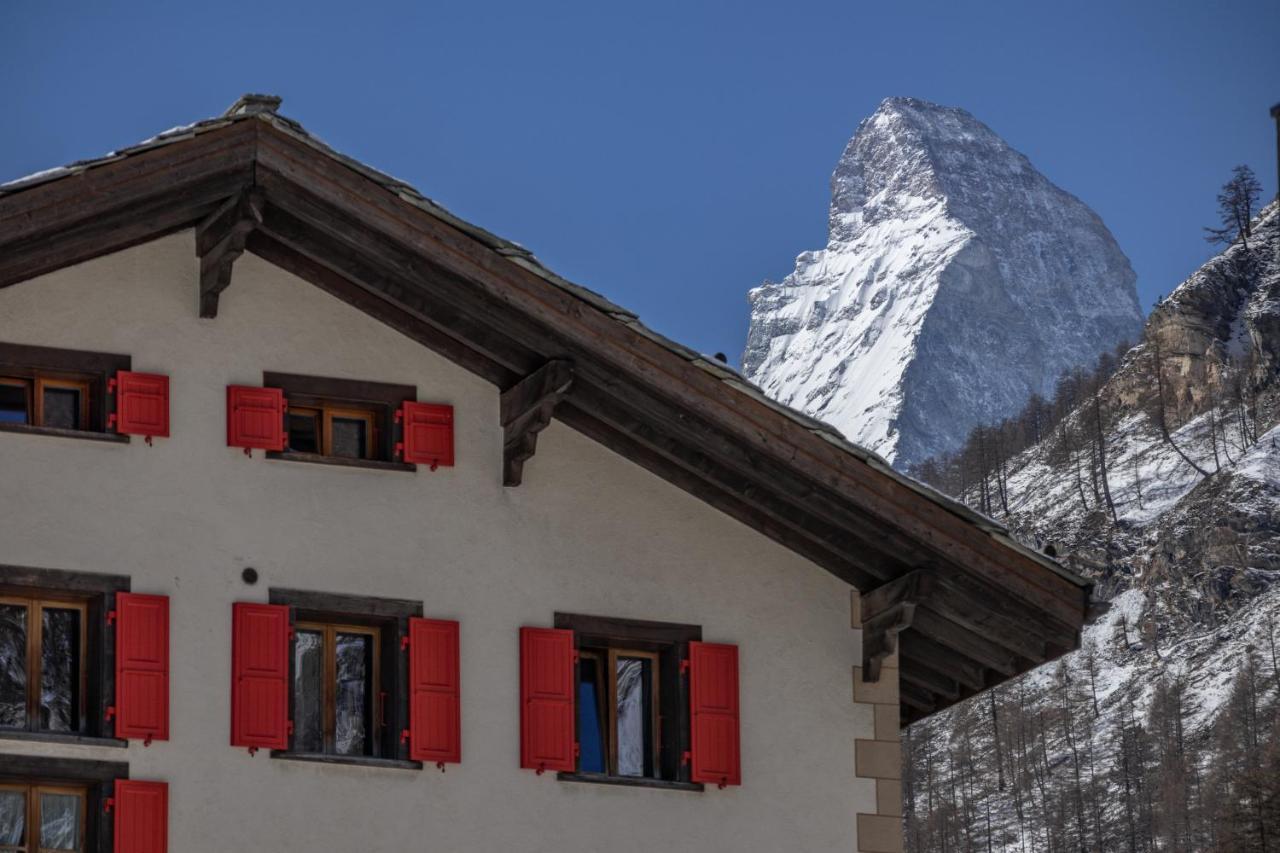 Hotel Bahnhof Zermatt Exterior foto